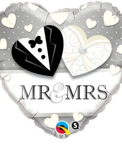 18" Mr & Mrs Wedding Foil